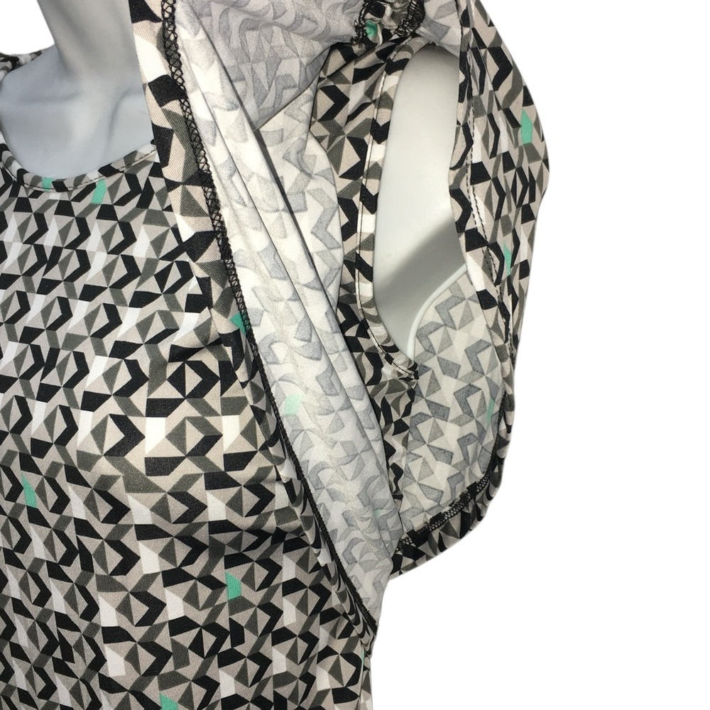 NWT Robert Louis Geometric Multi-Colored Flutter Sleeve Top - Women’s Small - Picture 7 of 12